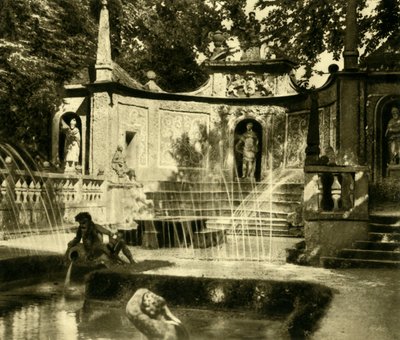 نوافير ، قصر هيلبرون ، سالزبورغ ، النمسا ، c1935. بواسطة غير معروف