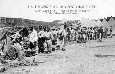 الفيلق الأجنبي الفرنسي في صفصاف شرق المغرب ، القرن 20 م بواسطة غير معروف