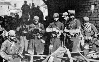 جنود فرنسيون في حالة استراحة في شامبان ، فرنسا ، الحرب العالمية الأولى ، 1915 بواسطة غير معروف