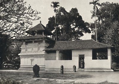 Gedige Vihara ، كاندي مثال على معبد بوذي على طراز الحرم الهندوسي ، Dewale ، بواسطة غير معروف