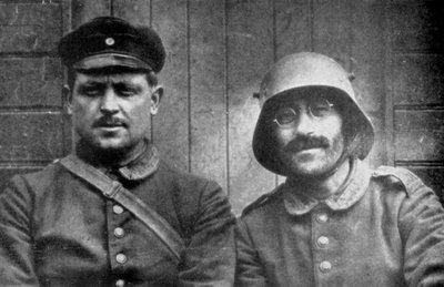 السجناء الألمان الذين احتجزتهم القوات الكندية ، فيمي ، فرنسا ، الحرب العالمية الأولى ، 1917 بواسطة غير معروف