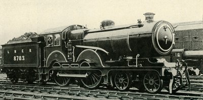 النوع الشرقي العظيم 4-4-0 في كسوة خاصة للقطارات الملكية ، c1930. بواسطة غير معروف
