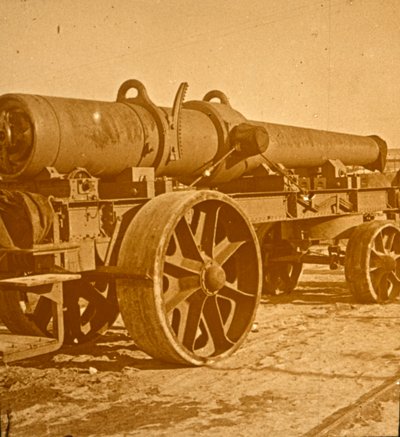 مدفعية ثقيلة ، 1917 هجومية بواسطة غير معروف
