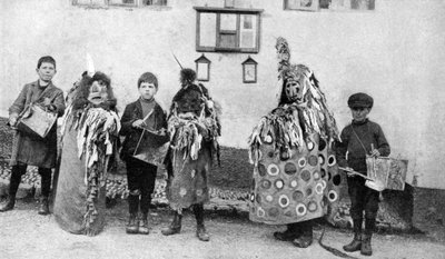 هوبي-حصان ، احتفالات عيد العمال ، سومرست ، c1922 بواسطة غير معروف