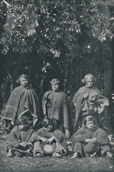 هنود من جزيرة شيلوي ، 1916 بواسطة غير معروف