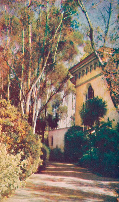 المسارات المثيرة للاهتمام ، c1935 بواسطة غير معروف
