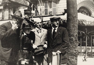 جان كوكتو ، مانويل أورتيز دي زارات ، هنري بيير روشيه ، ماري فاسيليف ، ماكس ... ، 1916. بواسطة غير معروف