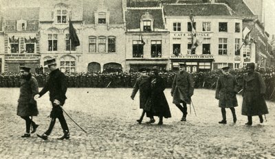 الملك جورج الخامس في فورنيس ، بلجيكا ، الحرب العالمية الأولى ، 4 ديسمبر 1914 ، 1920. بواسطة غير معروف