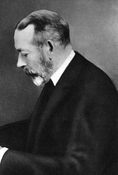 الملك جورج الخامس ، ج 1930 بواسطة غير معروف