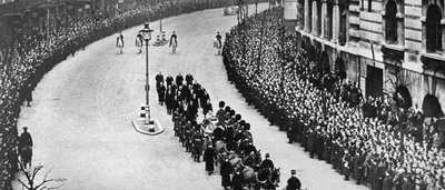 موكب جنازة الملك جورج فس ، لندن ، يناير 1936 بواسطة غير معروف