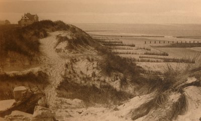 الكثبان والشاطئ ، الكثبان الرملية والشاطئ ، c1900. بواسطة غير معروف