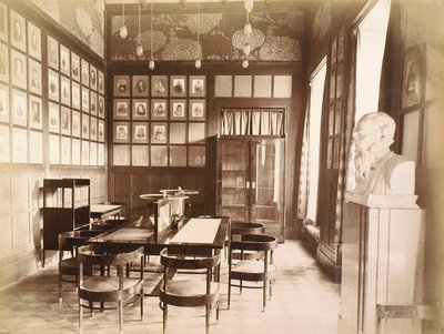 غرفة الأدب ، بيت رابطة الآداب والفنون ، روسيا ، 1900s بواسطة غير معروف