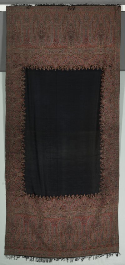 شال طويل مع معارض ، 1830-1835. بواسطة غير معروف
