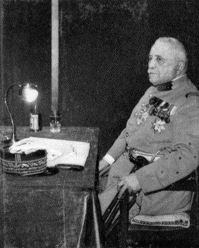 لويس فرانشيت دى إسبيرى ، جنرال الحرب العالمية الفرنسية الأولى ، 1932 بواسطة غير معروف