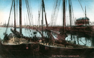 ميناء لويستوفت ، سوفولك ، 1909 بواسطة غير معروف