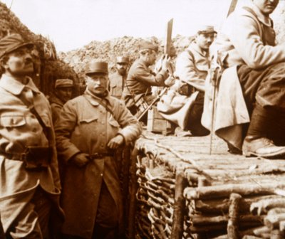خنادق المطرقة ، كارينسي ، شمال فرنسا ، c1914-c1918. بواسطة غير معروف