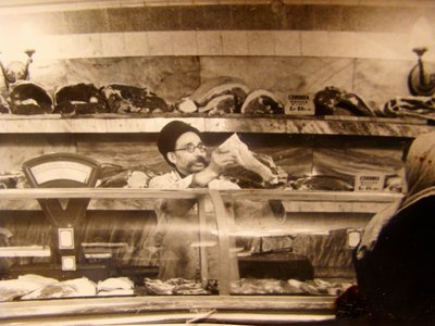 عداد اللحوم في متجر للأغذية السوفييتية ، اتحاد الجمهوريات الاشتراكية السوفياتية ، 1960s بواسطة غير معروف