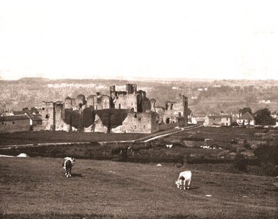 قلعة ميدلهام ، يوركشاير ، 1894. بواسطة غير معروف