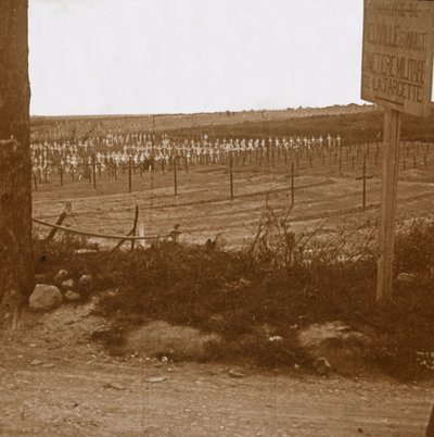 المقبرة العسكرية ، Neuville-Saint-Vaast ، شمال فرنسا ، c1914-c1918 بواسطة غير معروف