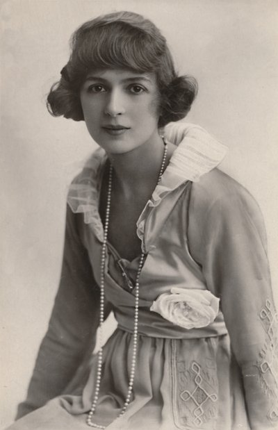 ملكة جمال جوليا جيمس ، 1890-1964 ، c1930. بواسطة غير معروف
