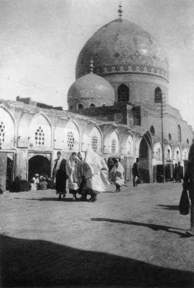 مسجد في شارع جديد ، بغداد ، العراق ، 1917-1919 بواسطة غير معروف