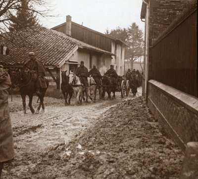 جنود فرنسيون مثبتون بالمدفعية ، c1914-c1918 بواسطة غير معروف