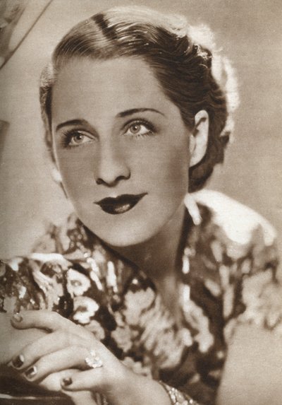نورما شيرير ، ممثلة كندية المولد ، 1933 بواسطة غير معروف