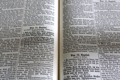 Obersteinbach ، Bas-Rhin ، فرنسا ، le 29/5/2014 - الكتاب المقدس. المعبد اللوثرى. بواسطة غير معروف
