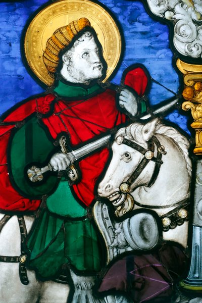 متحف Oeuvre Notre-Dame ، لوحة زجاجية ملونة مع Charity of Saint Martin ، ستراسبورغ ، فرنسا (صورة) بواسطة غير معروف