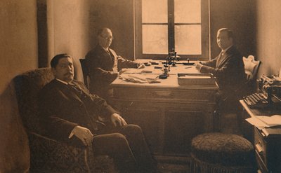 مكتب القنصلية بالسفارة الكوبية في بروكسل ، بلجيكا ، 1927. بواسطة غير معروف
