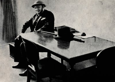 على الساحل الجنوبي أثناء معركة بريطانيا ، 1940 ، 1945. بواسطة غير معروف
