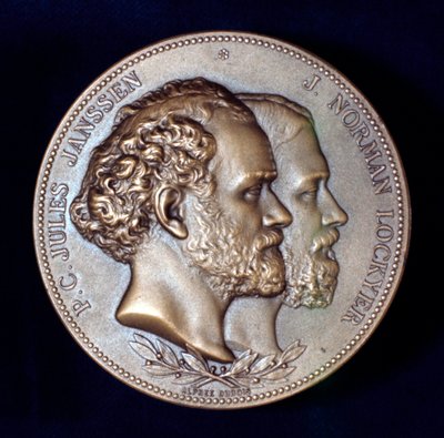 بيير جانسن وجوزيف نورمان لوكيير ، علماء الفلك الفرنسيون والإنجليز ، 1868 بواسطة غير معروف