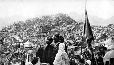 الحجاج يؤدون الوقف ، جبل عرفات ، المملكة العربية السعودية ، 1922 بواسطة غير معروف