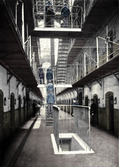 السجناء يذهبون لتناول العشاء ، سجن Wormwood Scrubs ، لندن ، c1903 1903 بواسطة غير معروف