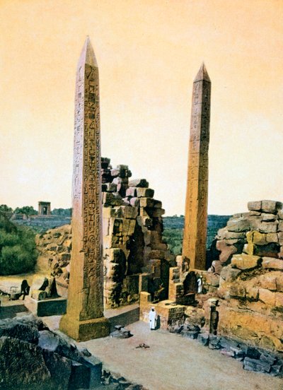 مسلة الملكة حتشبسوت ، معبد آمون ، الكرنك ، الأقصر ، مصر ، القرن العشرين بواسطة غير معروف