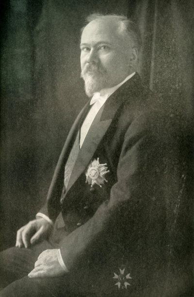 ريمون بوانكاريه رئيس فرنسا ، 1919. بواسطة غير معروف