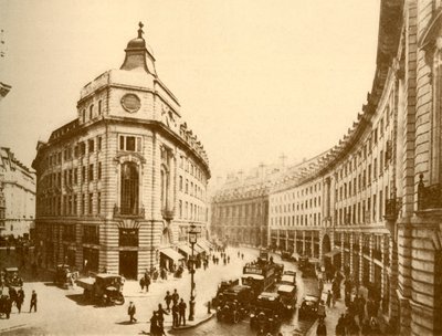 إعادة بناء شارع ريجنت ، c1930. بواسطة غير معروف