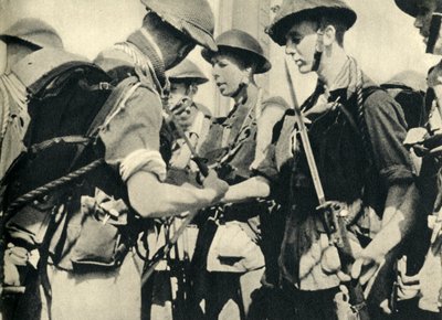 مشاة البحرية الملكية قبل غزو صقلية ، الحرب العالمية الثانية ، 1943 1944. بواسطة غير معروف