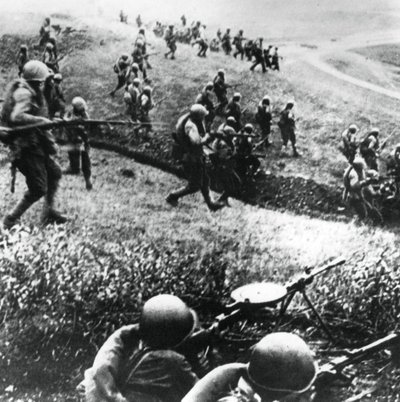 القوات الروسية في الهجوم المضاد ، منطقة موزدوك ، شمال القوقاز ، سبتمبر 1942 بواسطة غير معروف