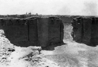 مدينة سامراء من برج ملوية ، بلاد ما بين النهرين ، 1918 بواسطة غير معروف
