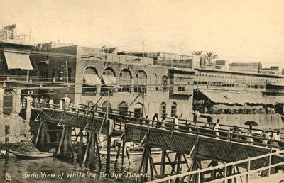منظر جانبي لجسر وايتلي ، البصرة ، c1918-c1939. بواسطة غير معروف