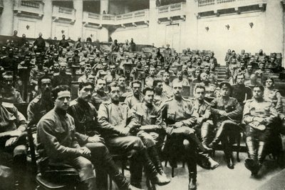 مندوبو الجيوش الروسية في دوما ، 1919. بواسطة غير معروف