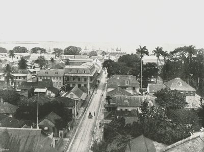 شارع سانت فنسنت ، بورت أوف سبين ، ترينيداد ، 1895. بواسطة غير معروف