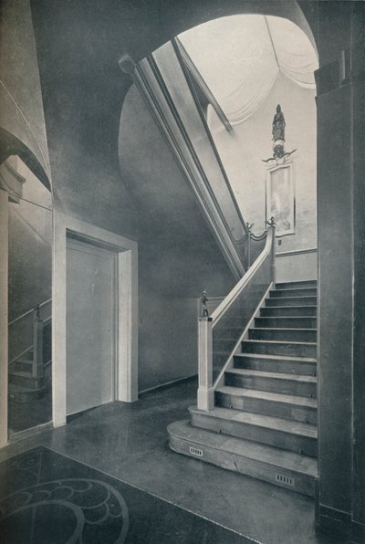 درج وقاعة فينيلا للمهندس المعماري ريمون ماكغراث 1903-1977 ، 1930 بواسطة غير معروف