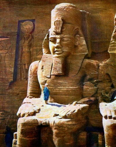 تمثال رمسيس الثاني في أبو سمبل ، مصر ، 1933-1934 بواسطة غير معروف