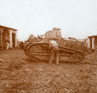 صيانة الخزان ، c1914-c1918 بواسطة غير معروف