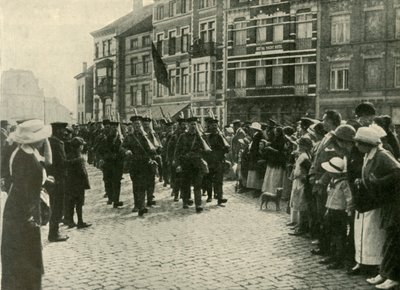 وصول مشاة البحرية البريطانية في أوستند ، الحرب العالمية الأولى ، 1914 ، c1920. بواسطة غير معروف