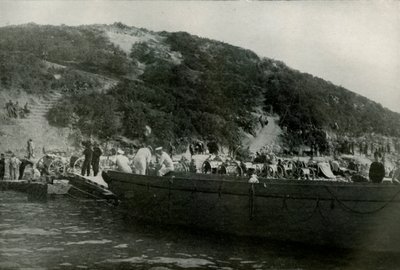 مكان الهبوط الأسترالي في جابا تيبي ، 1919. بواسطة غير معروف