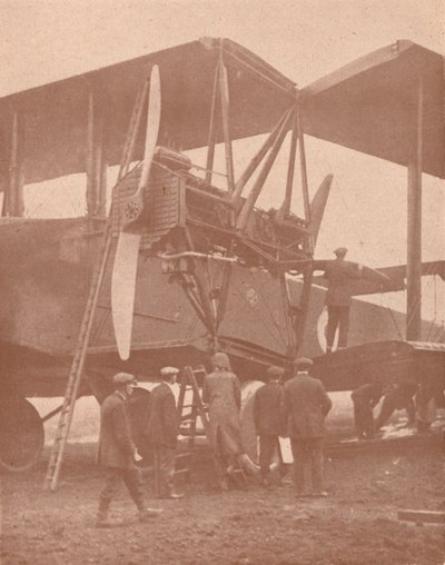 حافلة قنبلة برلين ، c1918 1919 بواسطة غير معروف