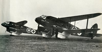 سيارة إسعاف دي هافيلاند ، 1941. بواسطة غير معروف